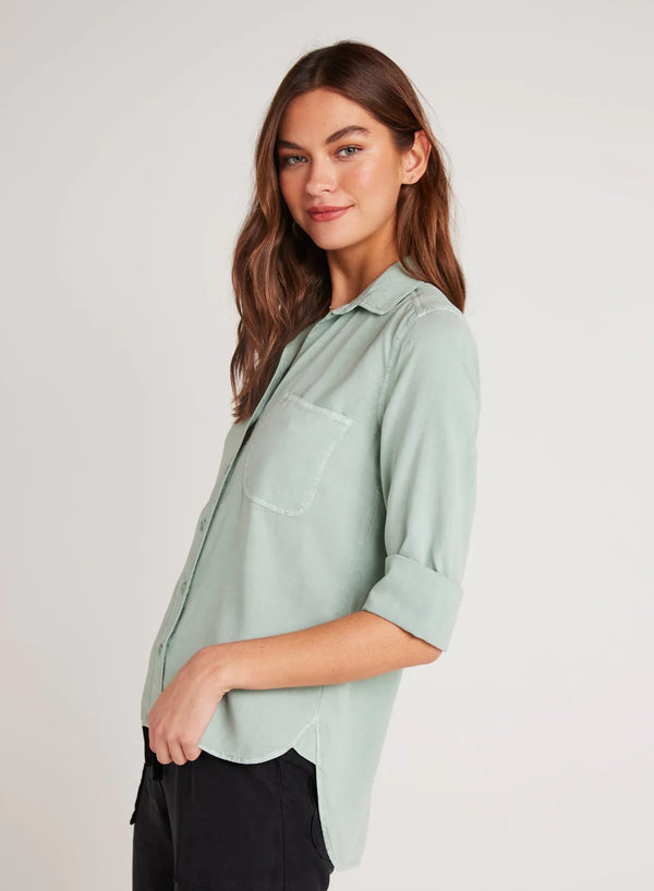 Bella Dahl Shirt Tail Button Down - Oasis Green