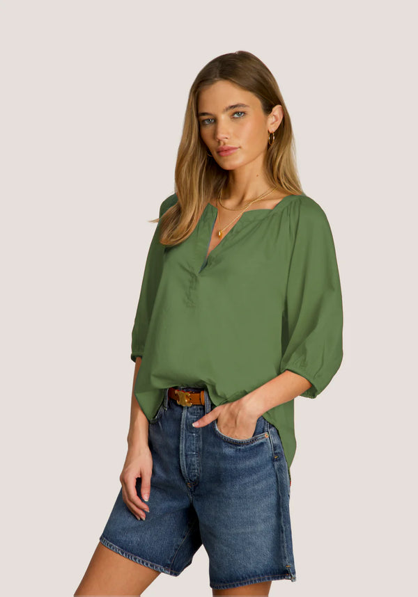 Dylan Short Sleeve Jolie Blouse Palm