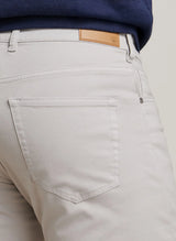Peter Millar Signature Sateen Five-Pocket Pant Light Grey