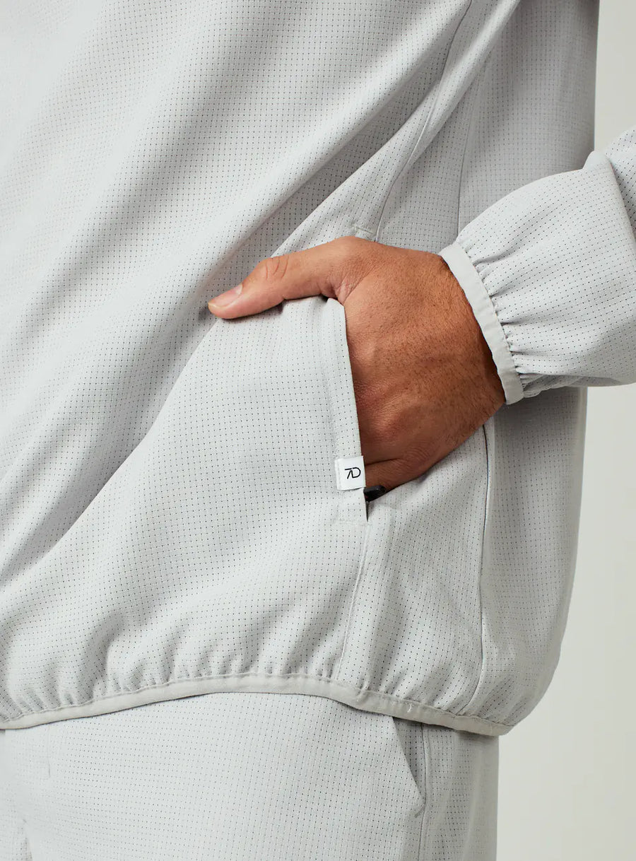 7Diamonds Oxygenate Solid Quarter-Zip Pullover in Vapor – Dan's