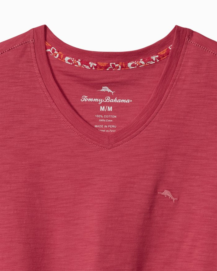 Tommy Bahama Bali Beach V-Neck T-Shirt  Raspberry Wine