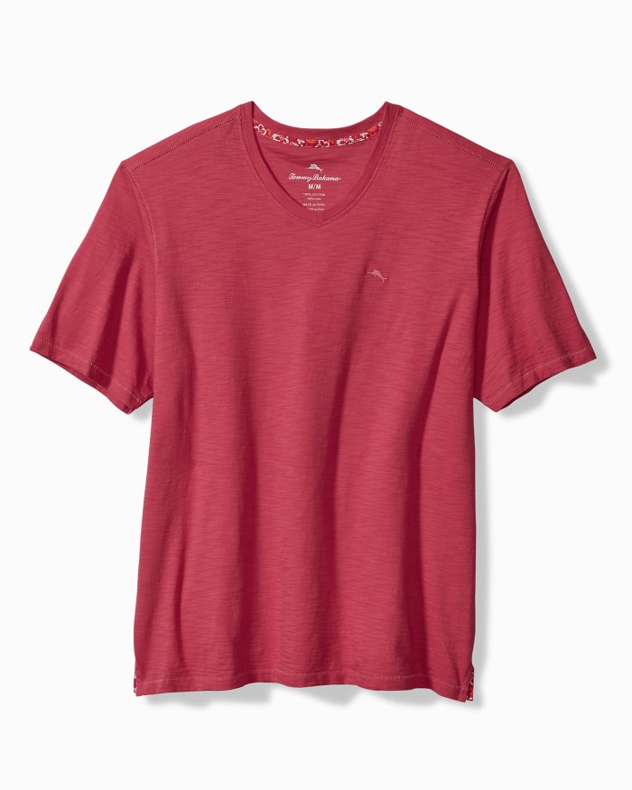 Tommy Bahama Bali Beach V-Neck T-Shirt  Raspberry Wine