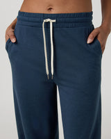 Vuori Halo Essential Wideleg Short Blue Coast Heather