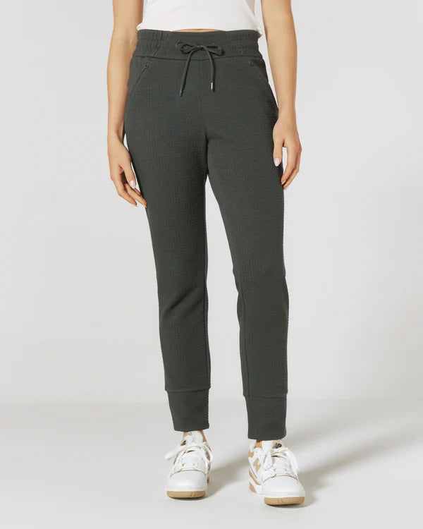 7Diamonds Restoration Slim Fit Jogger Basil