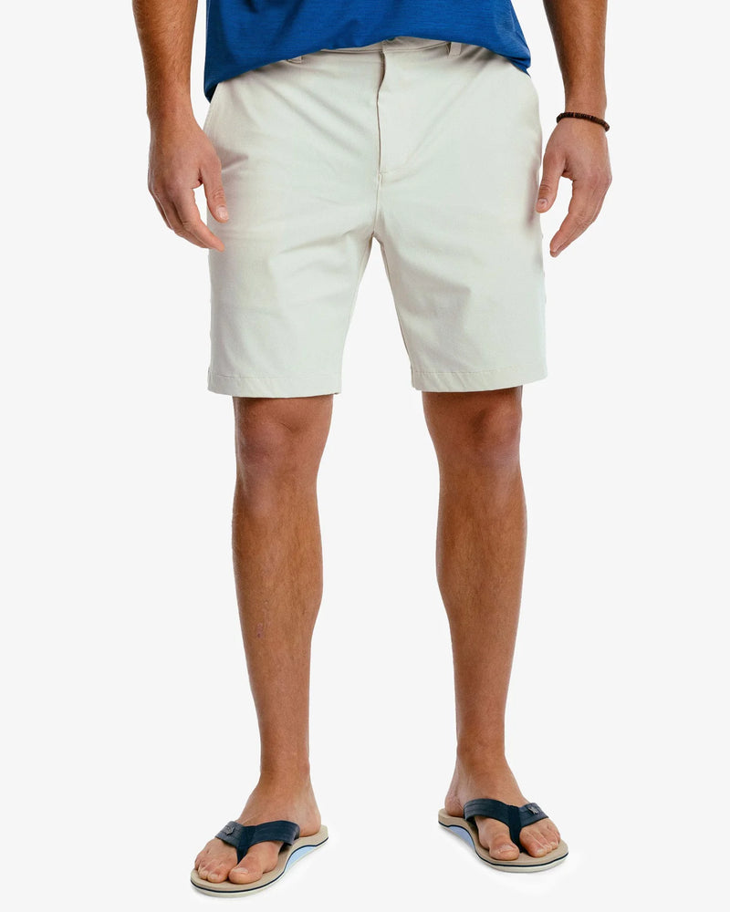Southern Tide  brrr°®-die 8 Inch Performance Short Stone