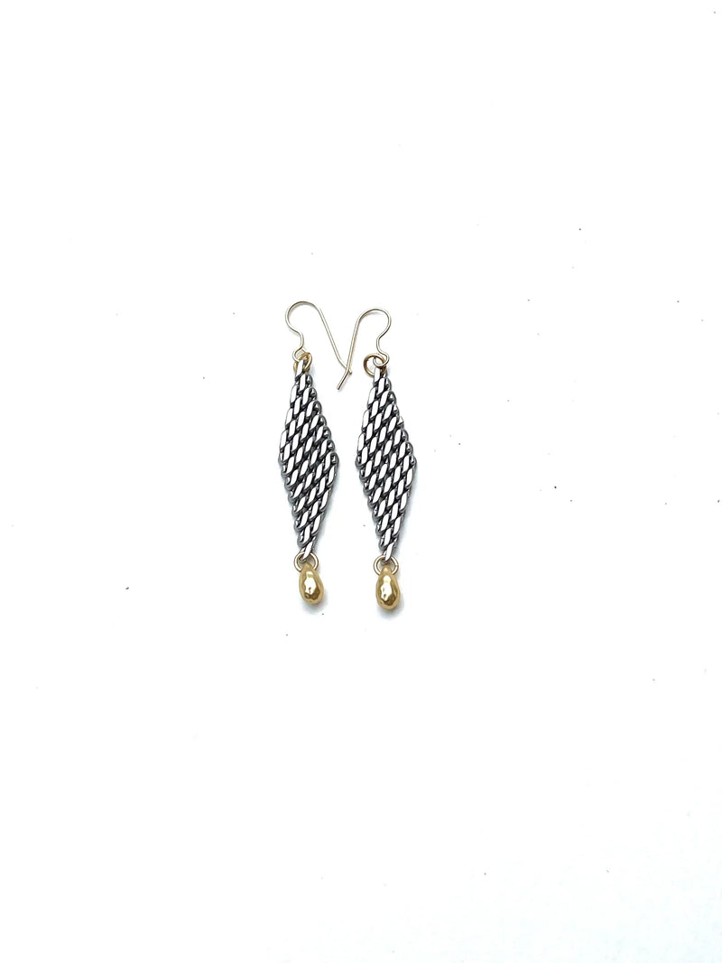 LJ Sonder Flapper Earrings with Nugget Drop Silver/Gold