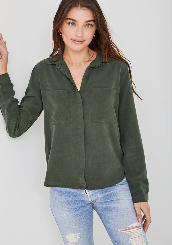 Bella Dahl Two Pocket Classic Button Down Dark Forest