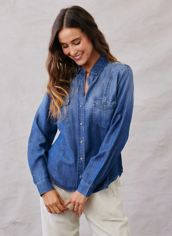 Bella Dahl Point Dume Seamed Shirt Dark Ombre Wash