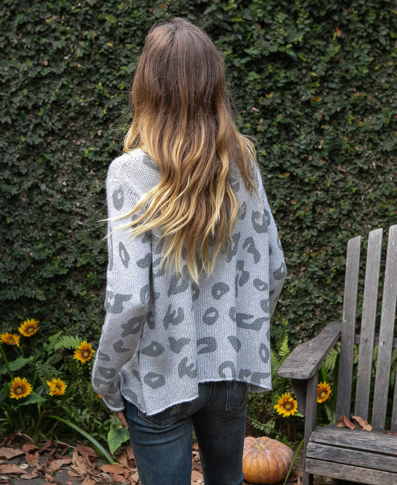 Wooden Ships Distressed Leopard Printed V-Neck Sweater Barely Grey