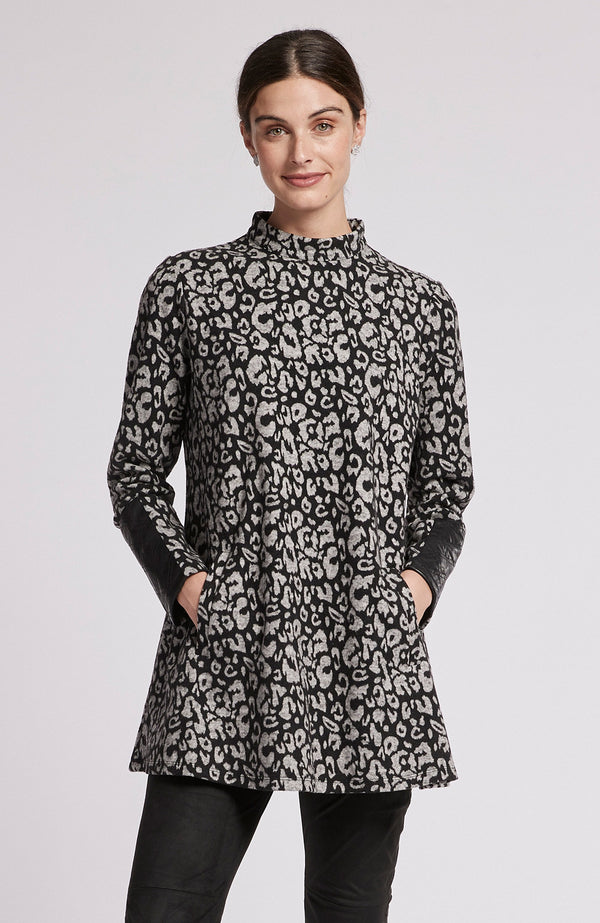 Tyler Boe Crissy Jacquard Tunic Bi Cheetah