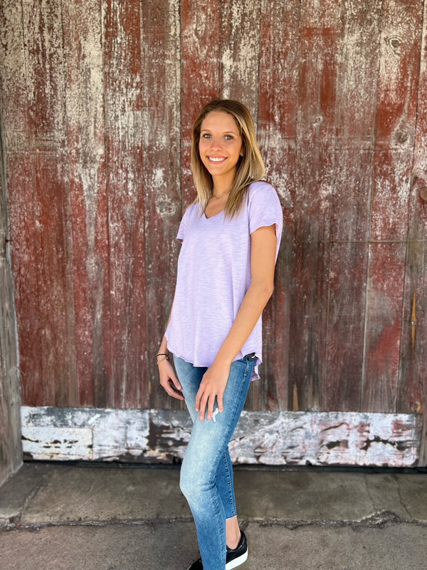 Dylan Slub Cotton Shirt Tail V-Neck Tee Lavender