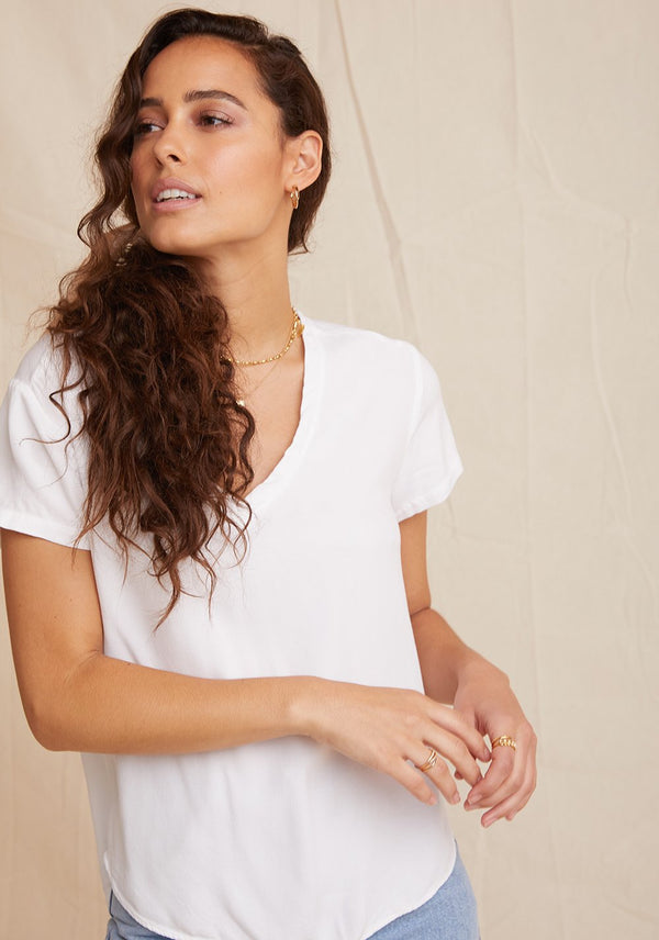 Bella Dahl V-Neck Short Sleeve Tee White