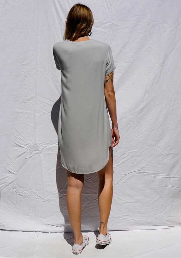 Bella Dahl V-Neck Tee Dress Foggy Sky