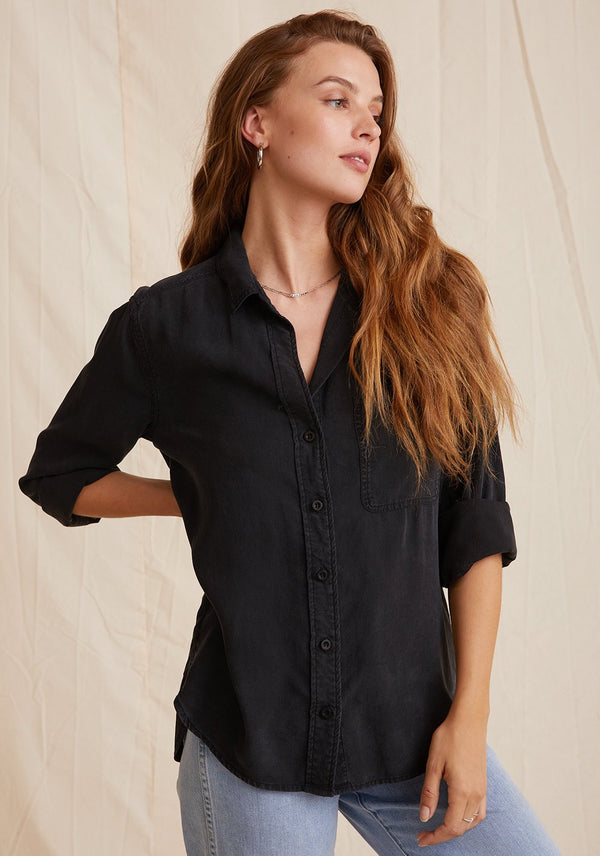 Bella Dahl Split Back Button Down - Vintage Black