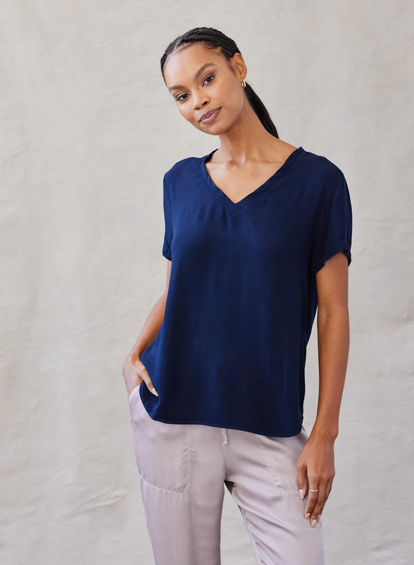 Bella Dahl V-Neck Short Sleeve Tee Endless Sea