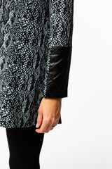 Tyler Boe Crissy Jacquard Tunic Snakeskin Black/Beryl Blue