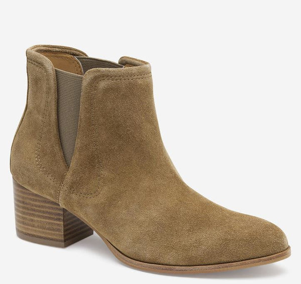 Johnston & Murphy Trista Chelsea Bootie Chestnut Suede